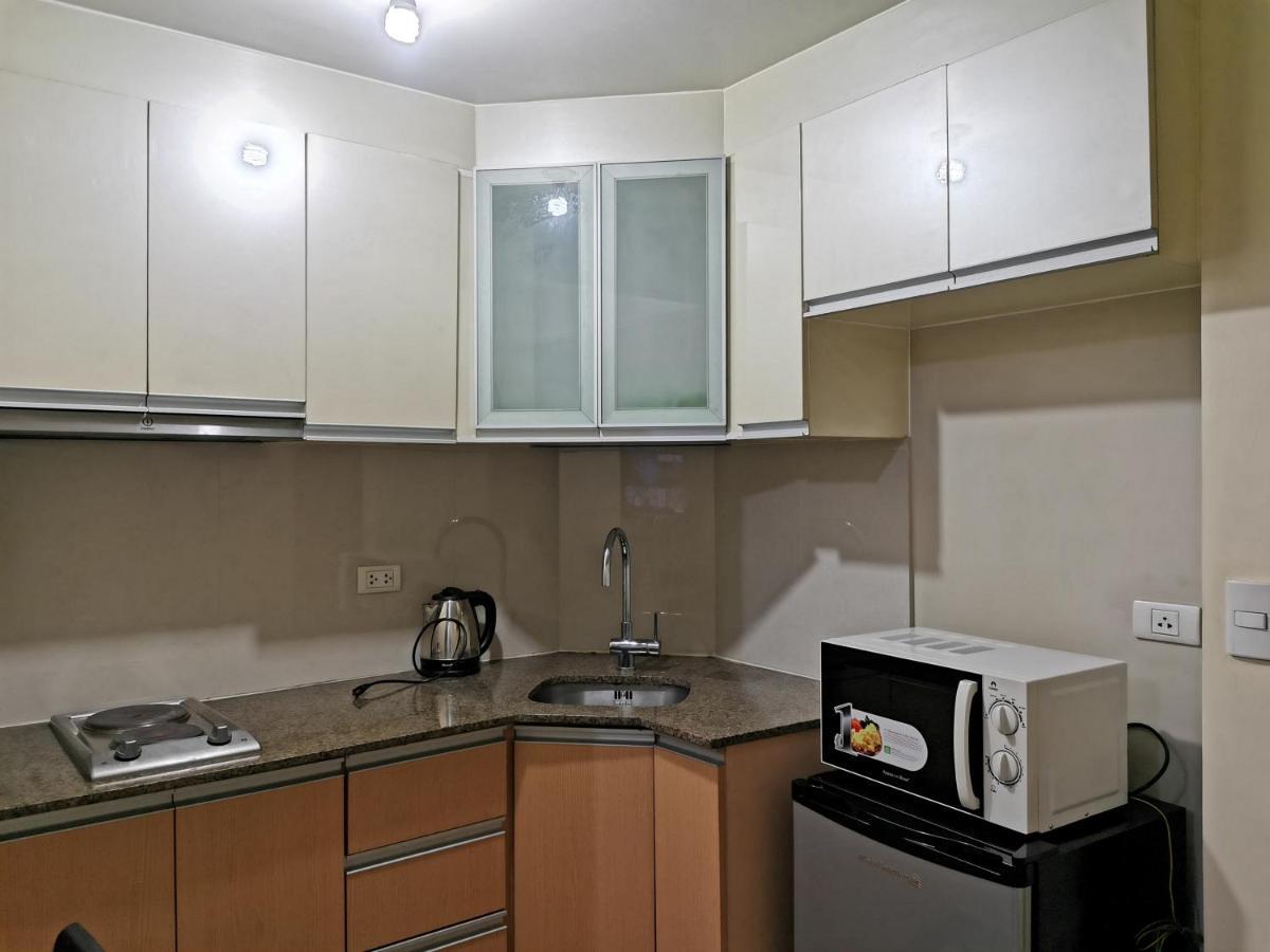 Palm Tree Villas Pasay Extérieur photo