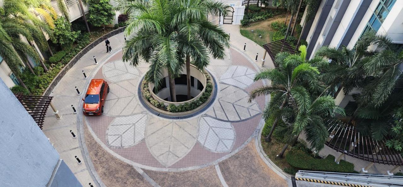 Palm Tree Villas Pasay Extérieur photo